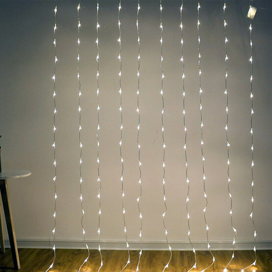 Гирлянда светодиодная 3*3 м 320 led карандаш белая Baizheng (1/60)