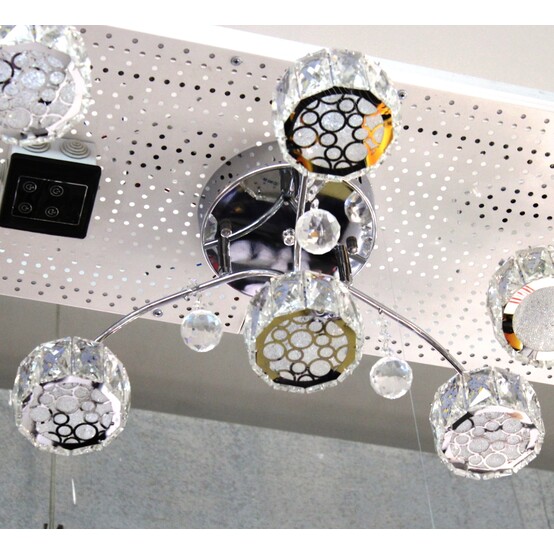 Люстра LED Q3713-3+1 Люстра LED Q3713-3+1