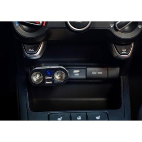 NG Зарядное устройство в авто с дисплеем, 2 гнезда прикуривателя, 2xUSB, 2.4A, блистер, пла