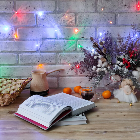 Гирлянда светодиодная 1,5*40 м 48 led 220 В бахрома мультицвет Мерцание Серпантин (1/128)