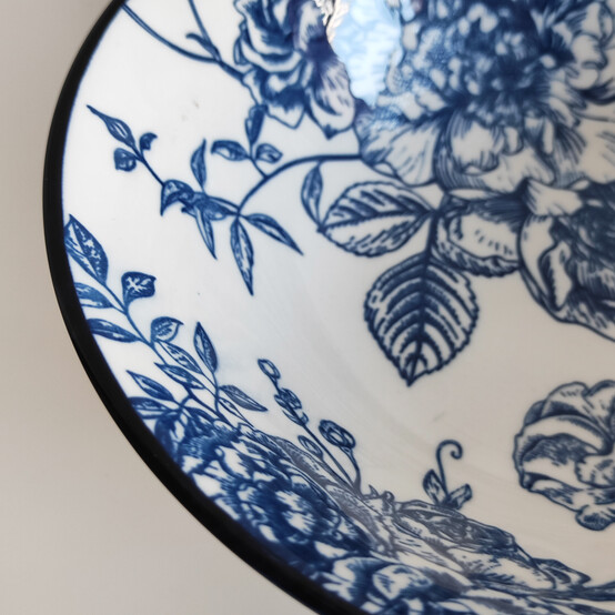 Салатник фарфоровый 17 см 550 мл Blue posy Коралл (6/60)