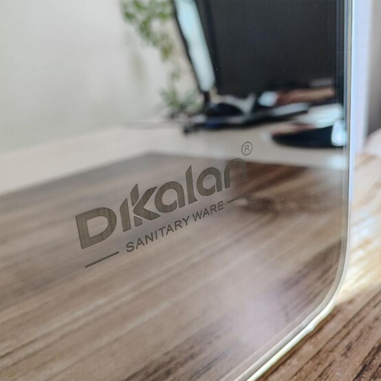 Зеркало настенное Dikalan 60*80 см с подсветкой сенсор ст.защиты IP44 (5) LED-042
